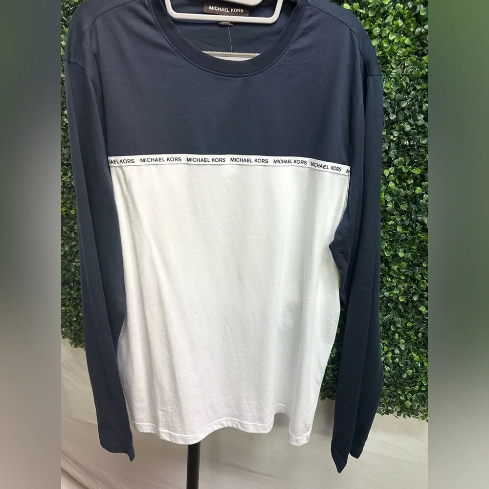 (A16) NWT Micheal Kors | Midnight Long sleeve - Picture 2 of 4